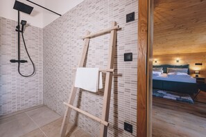 Signature Condo | Bathroom