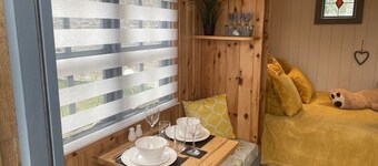 Shepherd's Hut at St Anne's - Costal Location