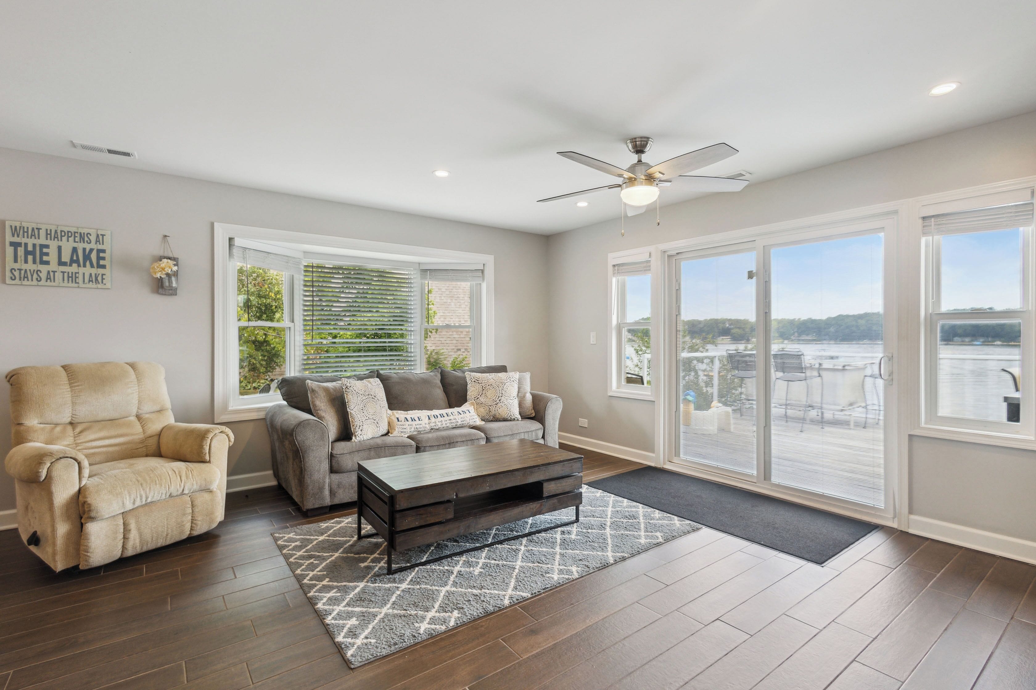 Smart TV, fireplace, video games