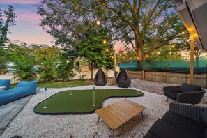 Property grounds - Sandy Feet Retreat | Private Pool + Ping Pong! (Sarasota)