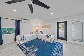 4 Schlafzimmer, Bügeleisen/Bügelbrett, kostenloses WLAN, Bettwäsche
