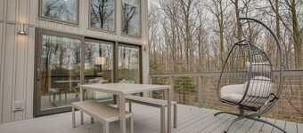 The Cube | HOT TUB + Deck | 15 Private Acres |