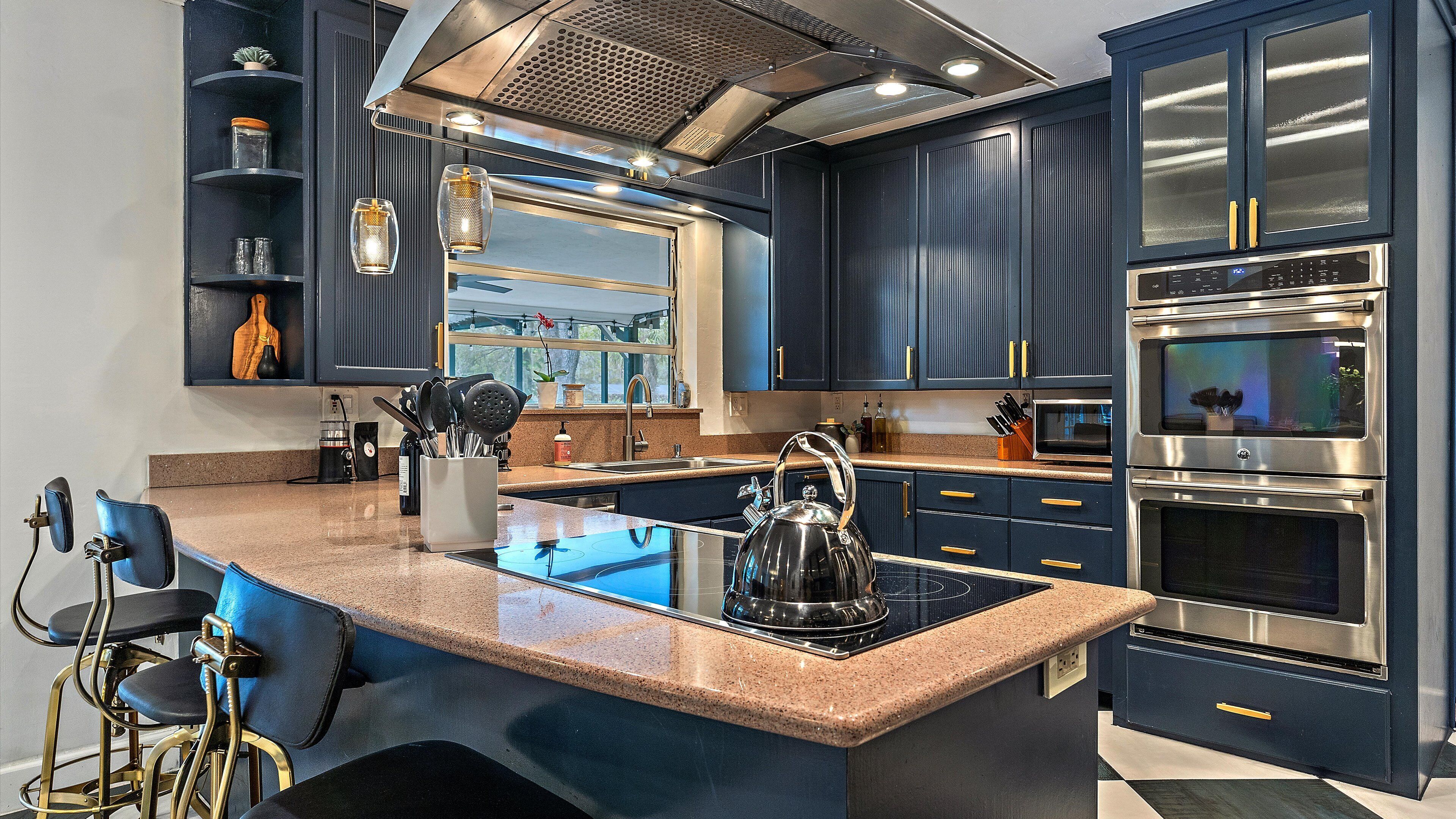 Bearded Oaks | Backyard Oasis w/ Pool + HOT TUB!