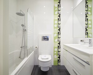 Bathtub, hair dryer, towels
