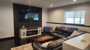 Smart TV, fireplace, foosball, stereo