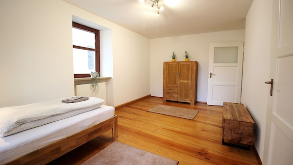 3 chambres, Wi-Fi gratuit, draps fournis