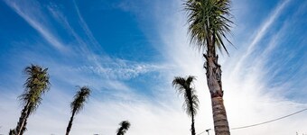 The residence is located in the renowned area of the seaside village of Avola