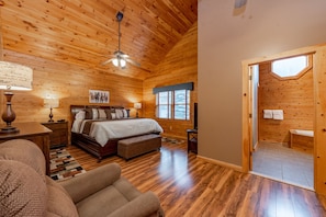 5 bedrooms, free WiFi, bed sheets