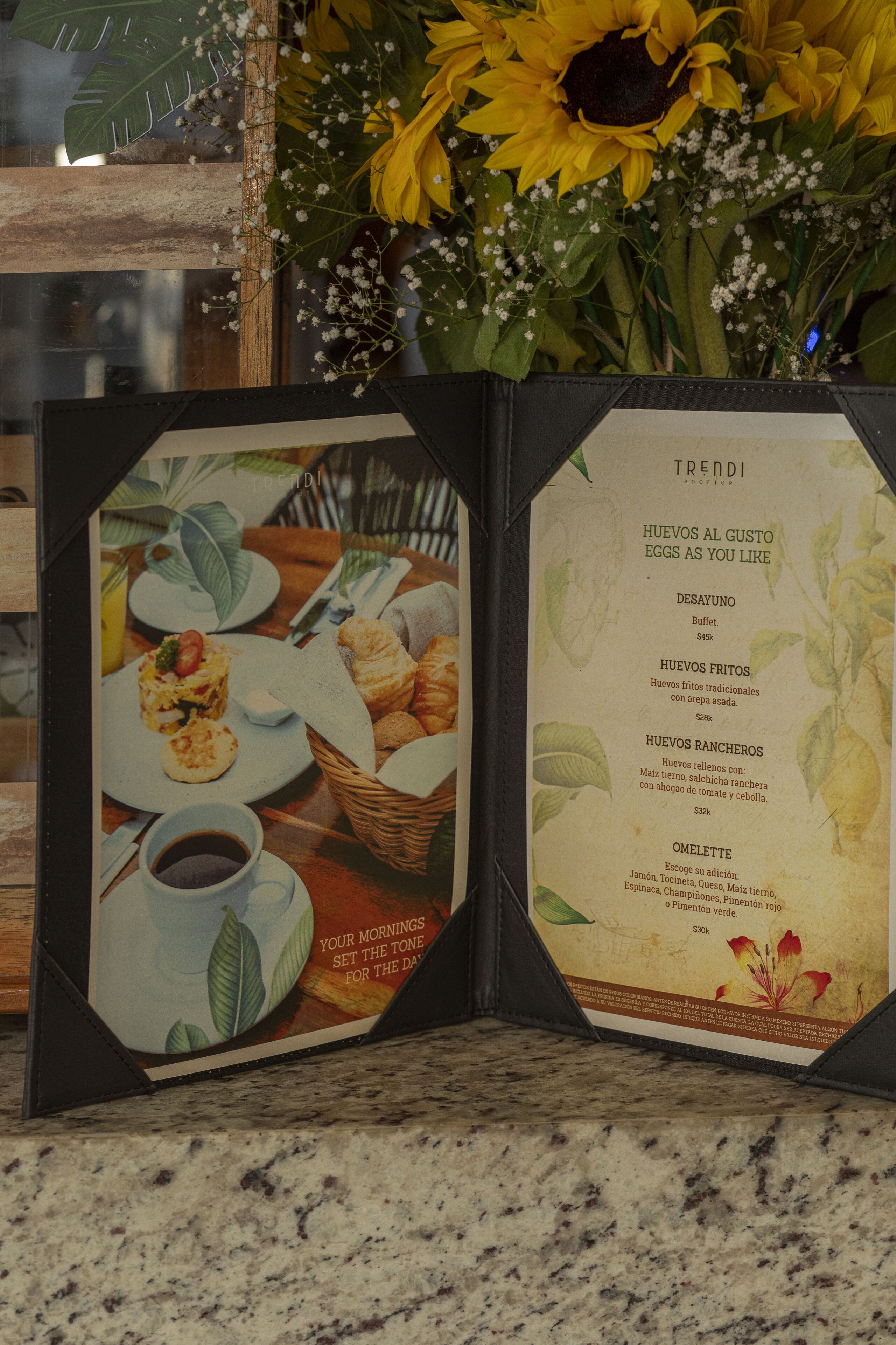 free daily full breakfast