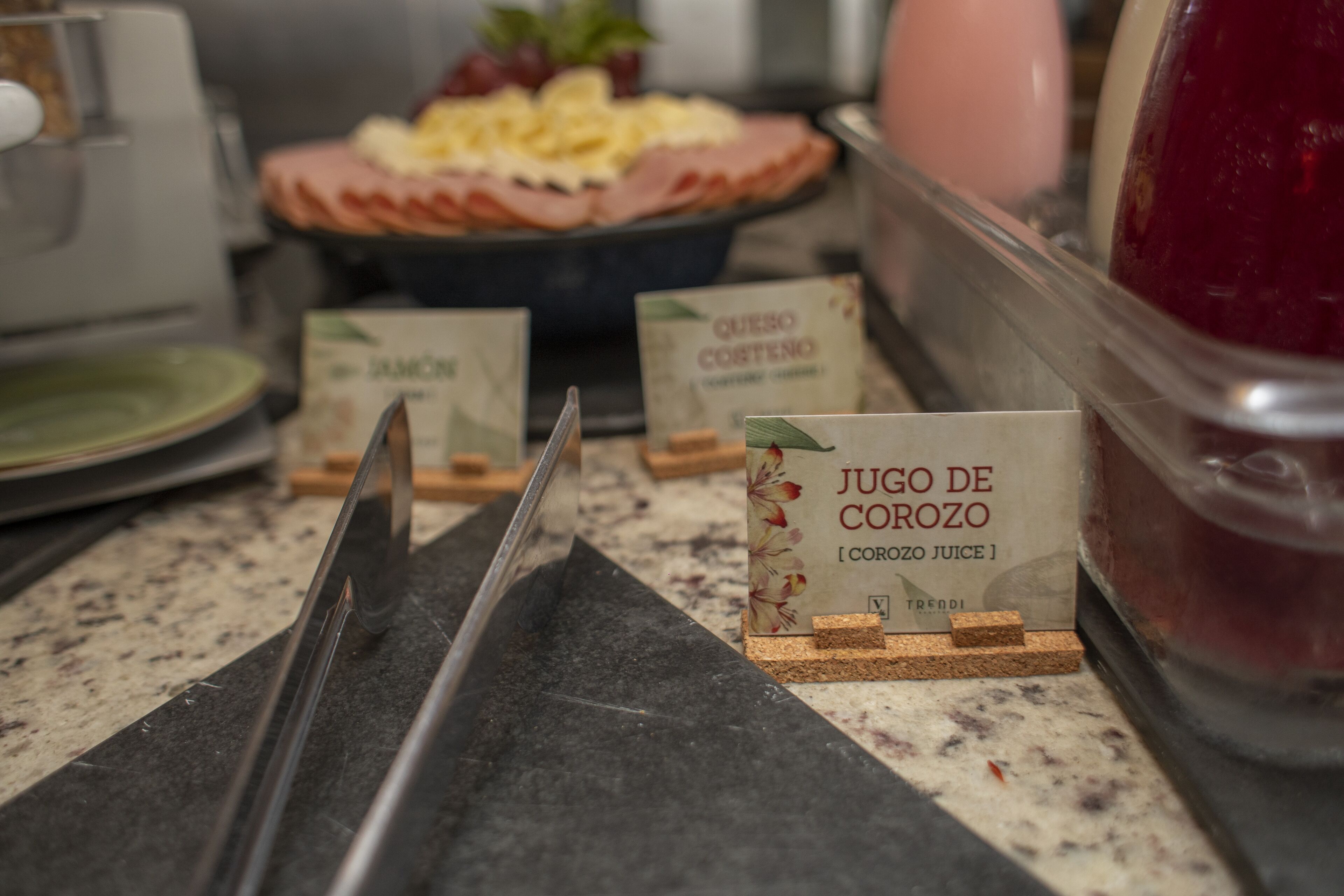 free daily full breakfast