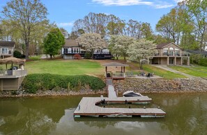 Exterior - Luxury on the Lake - Waterfront, Private Dock, Kayaks, Paddle Boards, Fire Pit  (Denver)