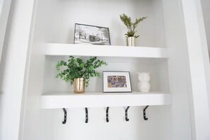 Interior - Bright Irish Channel Cottage 10 mins to FQ/Uptown (New Orleans)