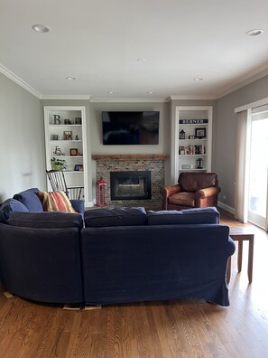 TV connectée, cheminée