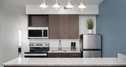 stayAPT Suites Huntsville