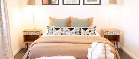 3 chambres, lit parapluie, Wi-Fi gratuit, draps fournis