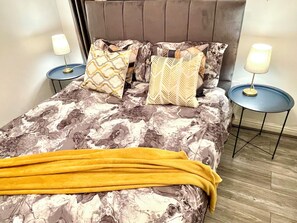 2 bedrooms, free WiFi - Modern -2 Bed Room House very Spacious (Kingston upon Hull)