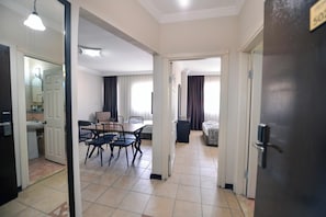 Apartment, 1 Bedroom | Desk, laptop workspace, soundproofing, free cribs/infant beds
