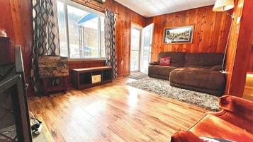 Smart TV, chimenea