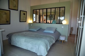 4 Schlafzimmer, Bügeleisen/Bügelbrett, Reisekinderbett, kostenloses WLAN