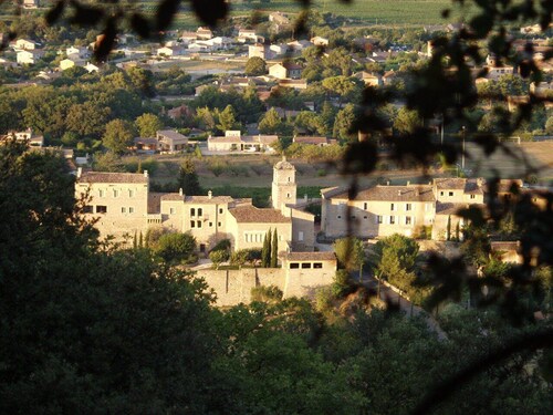 Large pretty villa 200m2, AC, garden, swimming pool, Luberon 100 m