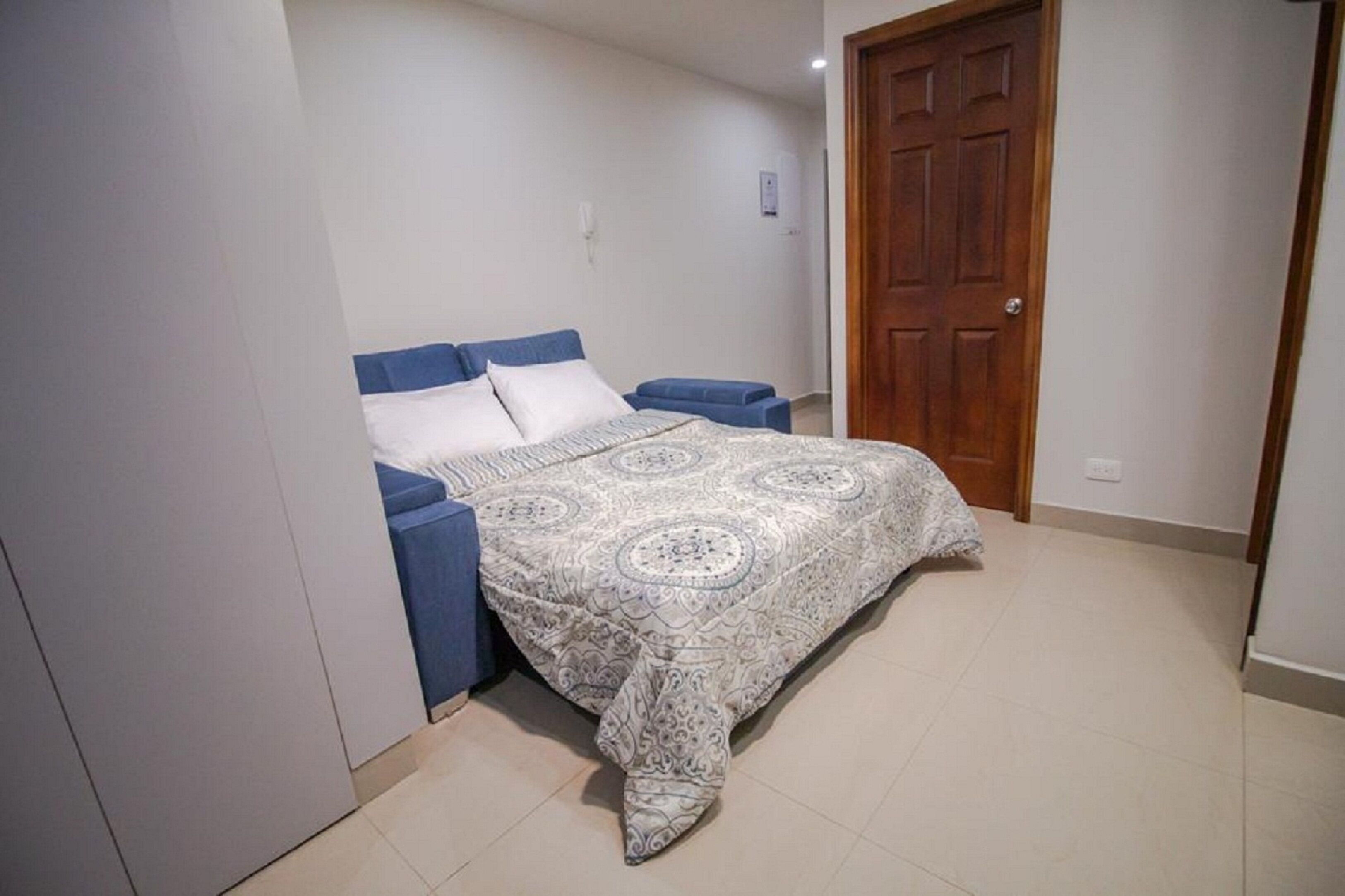Basic Apartment