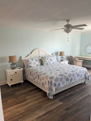 2 bedrooms, desk, iron/ironing board, free WiFi