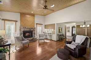 Smart TV, fireplace, books