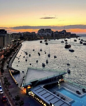 Apartment | Marina - Spinola Bay 3-double Bed Near Beach Prime Location (St. Julian's)