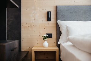 4 makuuhuonetta, ilmainen Wi-Fi, vuodevaatteet