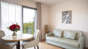 Apartamento | Área de estar | Escritórios