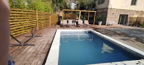 Outdoor pool, a heated pool - A getaway in the Luberon (BONNIEUX)