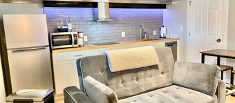 Snuggle into Sweet Seclusion - No Cleaning Fee!