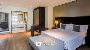 Family Studio - Manhattan On Floor (Curitiba)