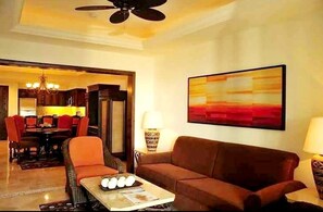 Living area - Grand Solmar Lands End Resort And Spa (Cabo San Lucas)