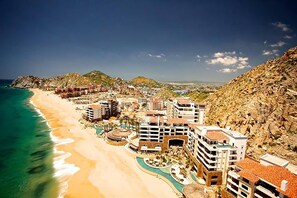 Beach nearby - Grand Solmar Lands End Resort And Spa (Cabo San Lucas)