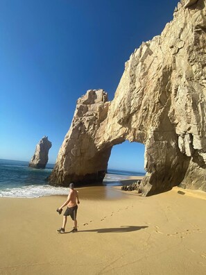 Beach nearby - Grand Solmar Lands End Resort And Spa (Cabo San Lucas)