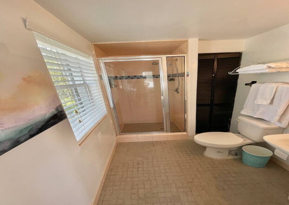 The Pearl - Rooftop Patio, Bright, Open Loft