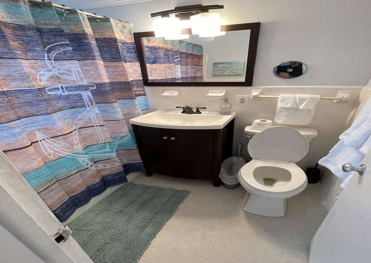 The Seashell - Best Location, Near Beach/Downtown