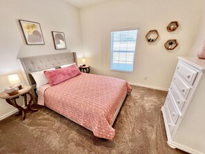 3 Schlafzimmer, BĂŒgeleisen/BĂŒgelbrett, kostenloses WLAN