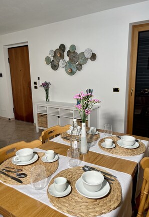 Dining - House (Campania)