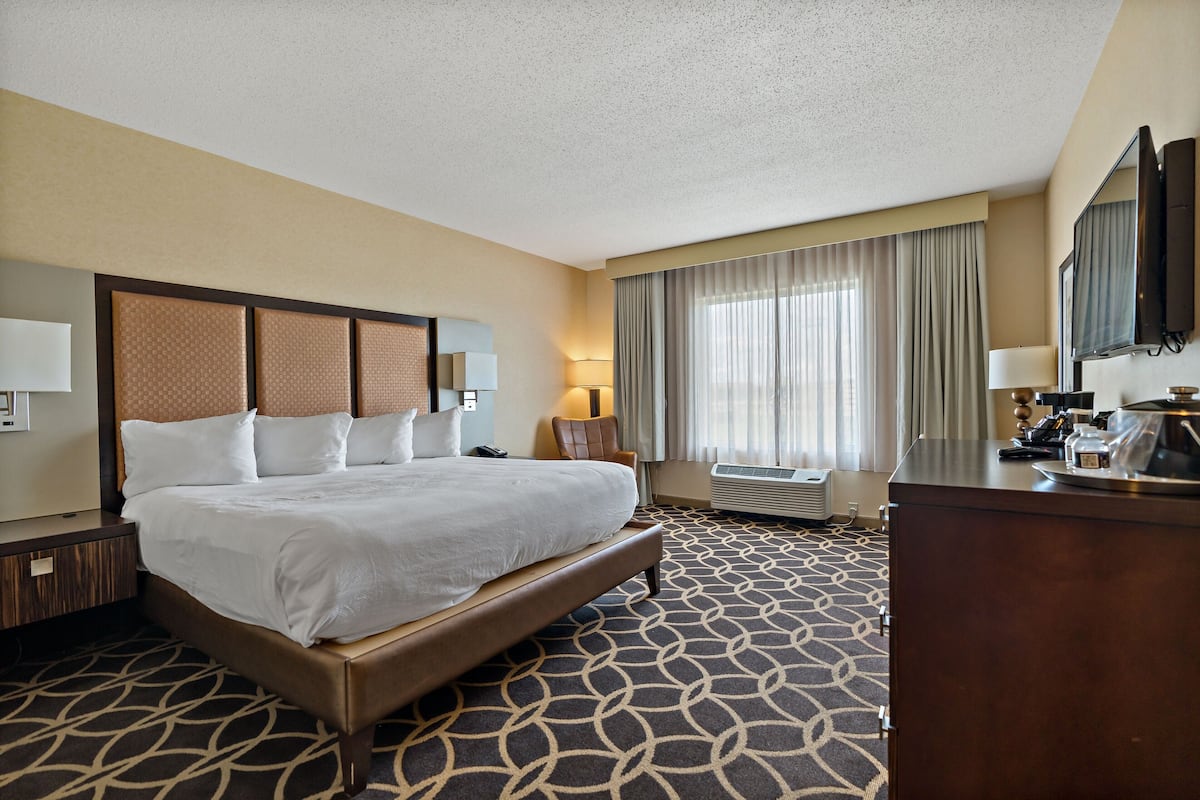 In-room safe, desk, blackout drapes, iron/ironing board