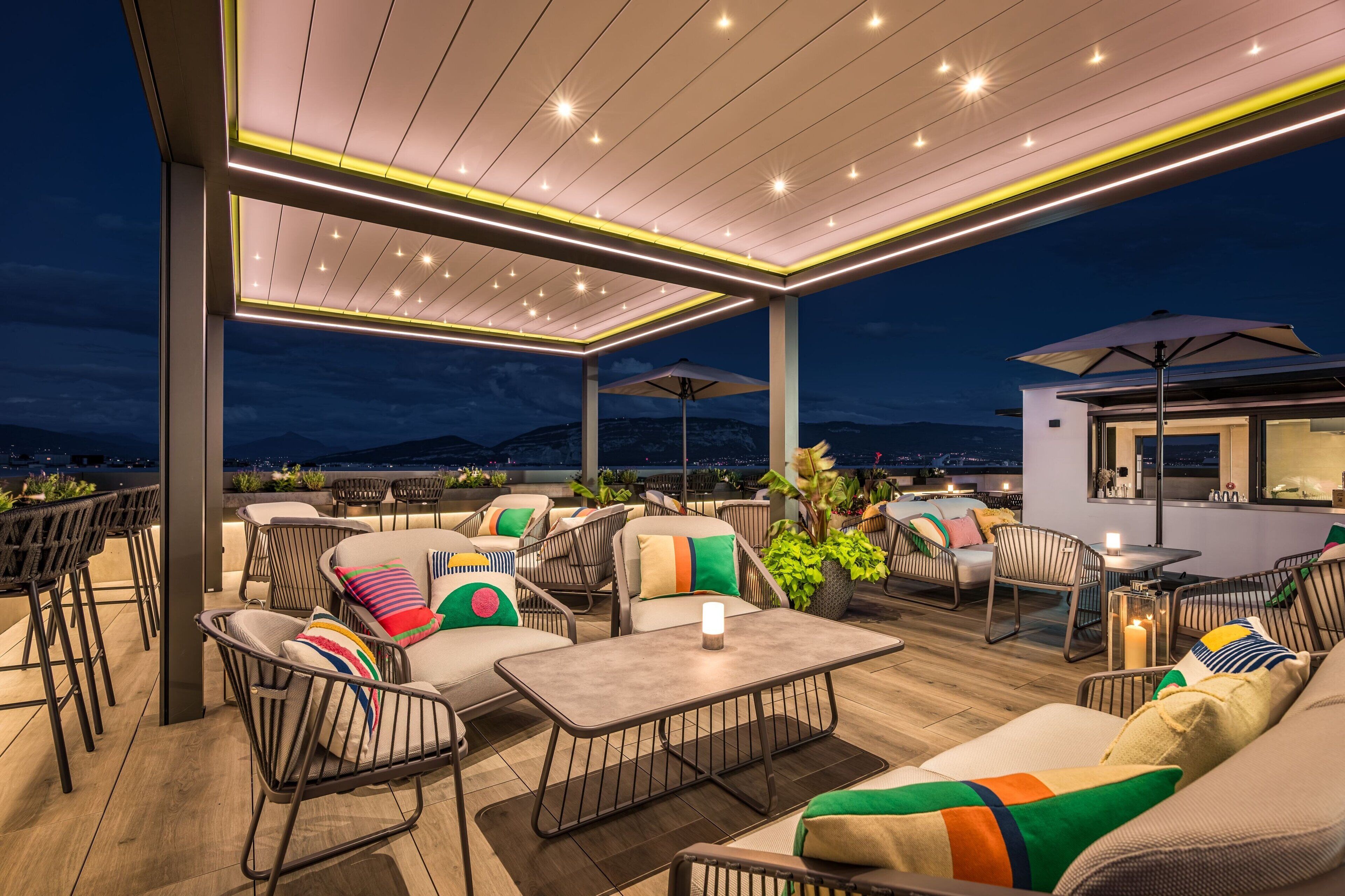 lunch and dinner served, mediterranean cuisine