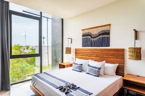 Luxury-Apartment, 2 Schlafzimmer, eigener Pool | Zimmersafe, Verdunkelungsvorhänge, Bügeleisen/Bügelbrett