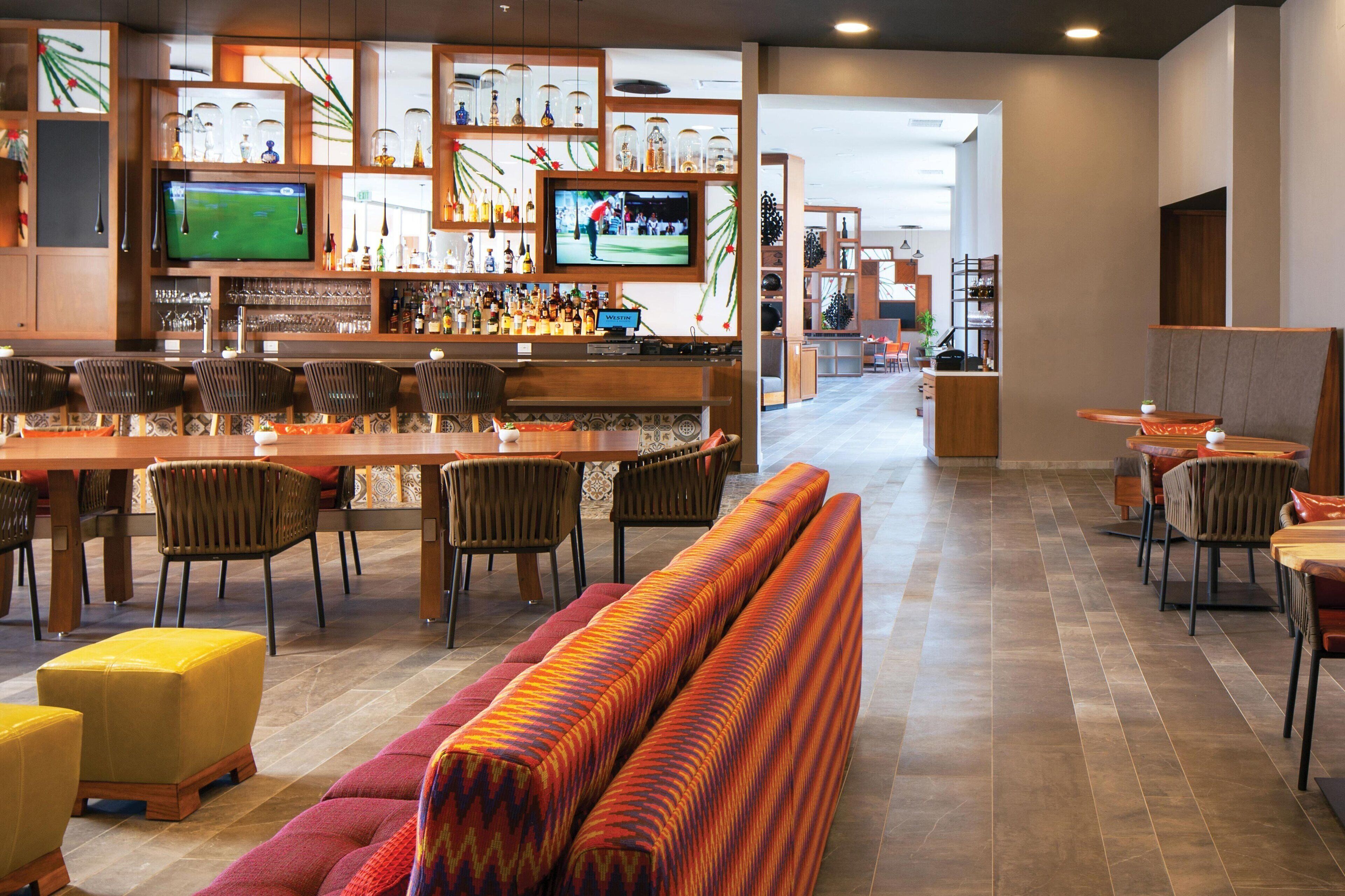 cocktail bar, poolside views, open daily