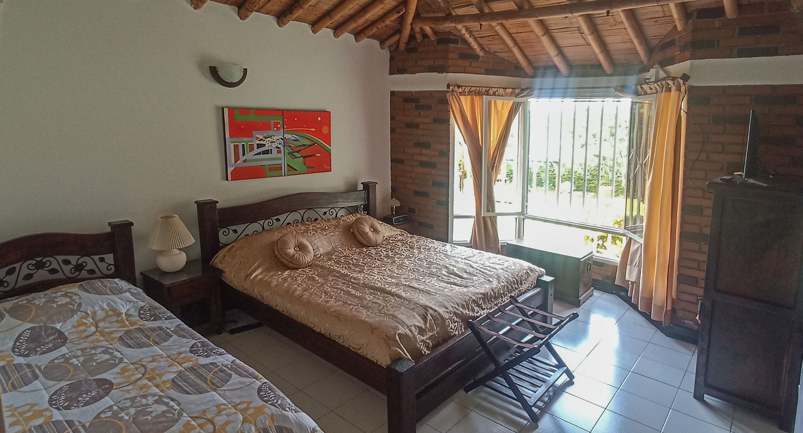 4 bedrooms