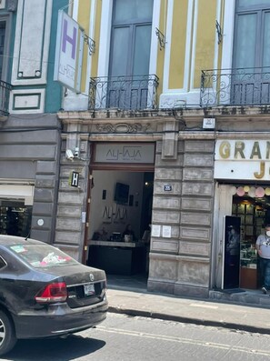 Exterior - Hotel Alhaja Puebla Centro Histórico (Puebla)