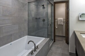 Bathtub