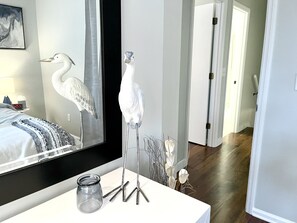 5 habitaciones, escritorio, tabla de planchar con plancha y wifi gratis