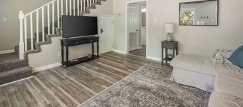 Townhomes Near the Bay - #8