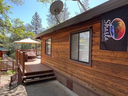 Beautiful Shasta Lake Home, 12 Guests (6 Adults)  - Shasta Lakeshore Retreat #6
